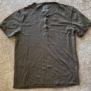 💜 3 for $10 Men's Casual Brown Henley Tee